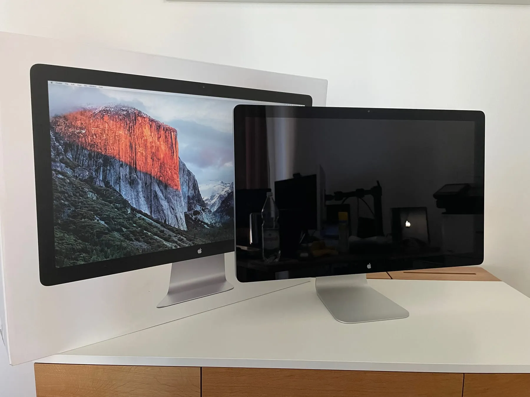 Apple Thunderbolt Display