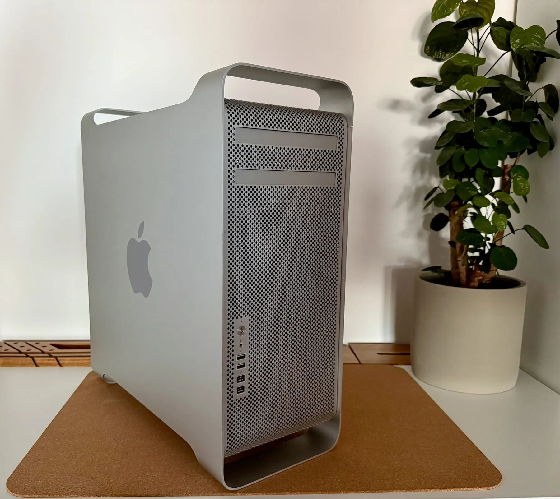 Apple Mac Pro 4,1