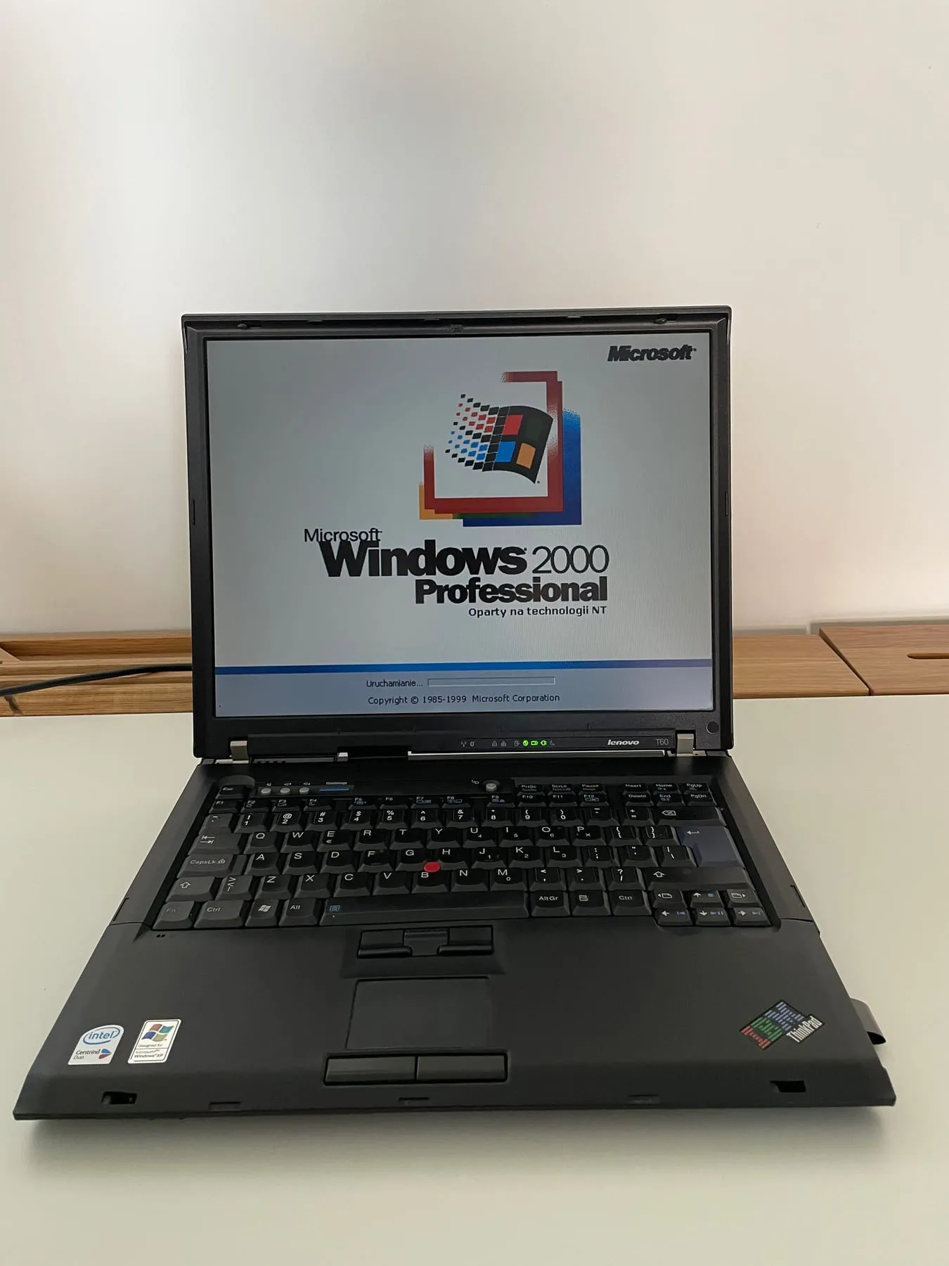 IBM ThinkPad T60 — windows 2000