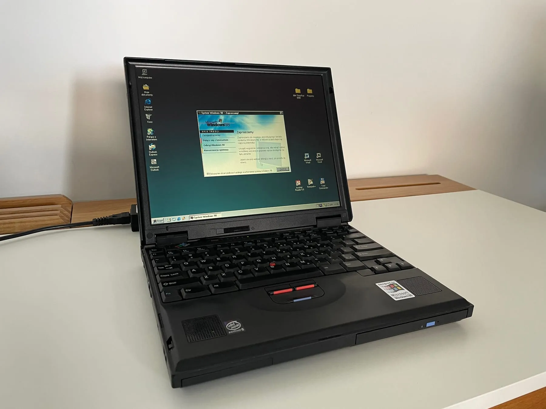 IBM ThinkPad 600E — desktop