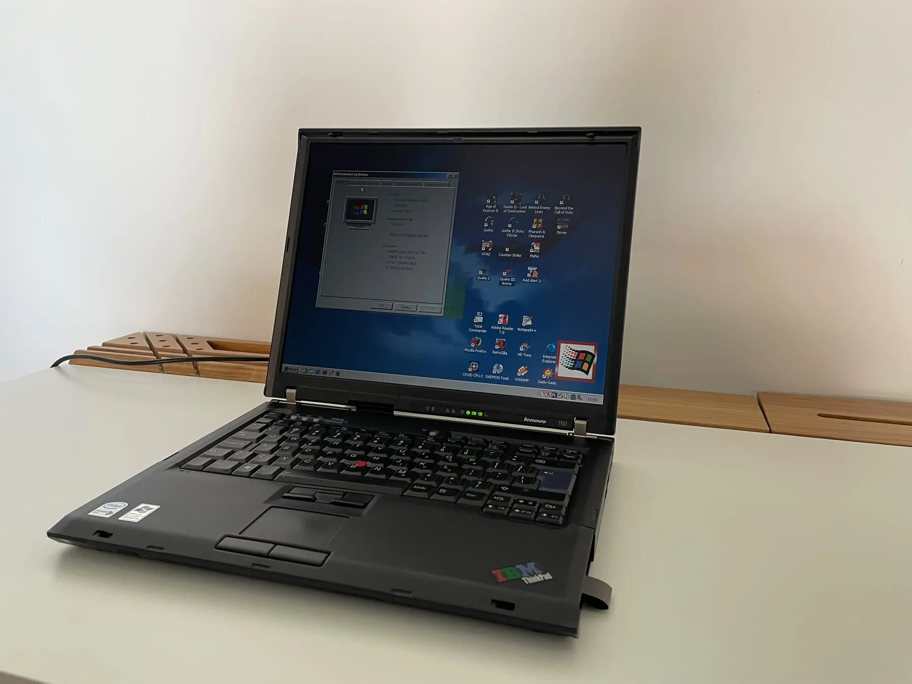 IBM ThinkPad T60 — desktop