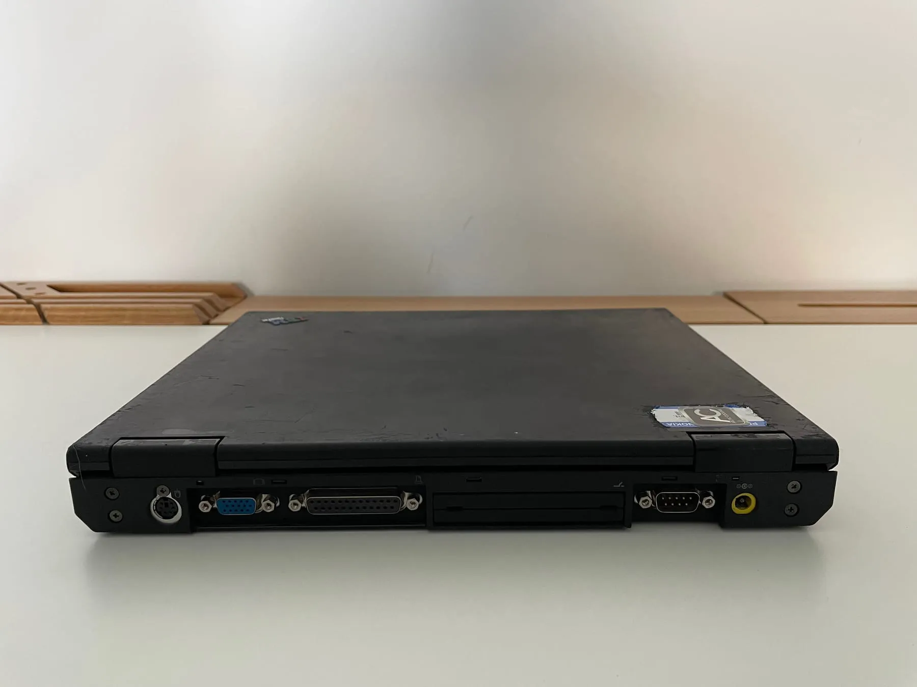 IBM ThinkPad 600E — rear ports