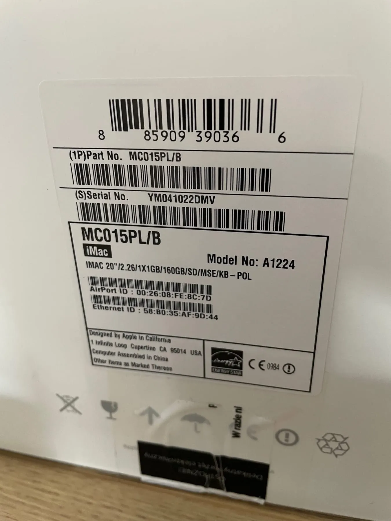 Apple iMac 20-inch (Early 2009) — box label