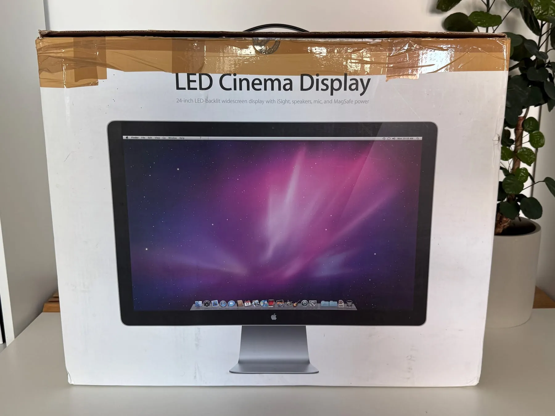 Apple LED Cinema Display 24-inch — with box